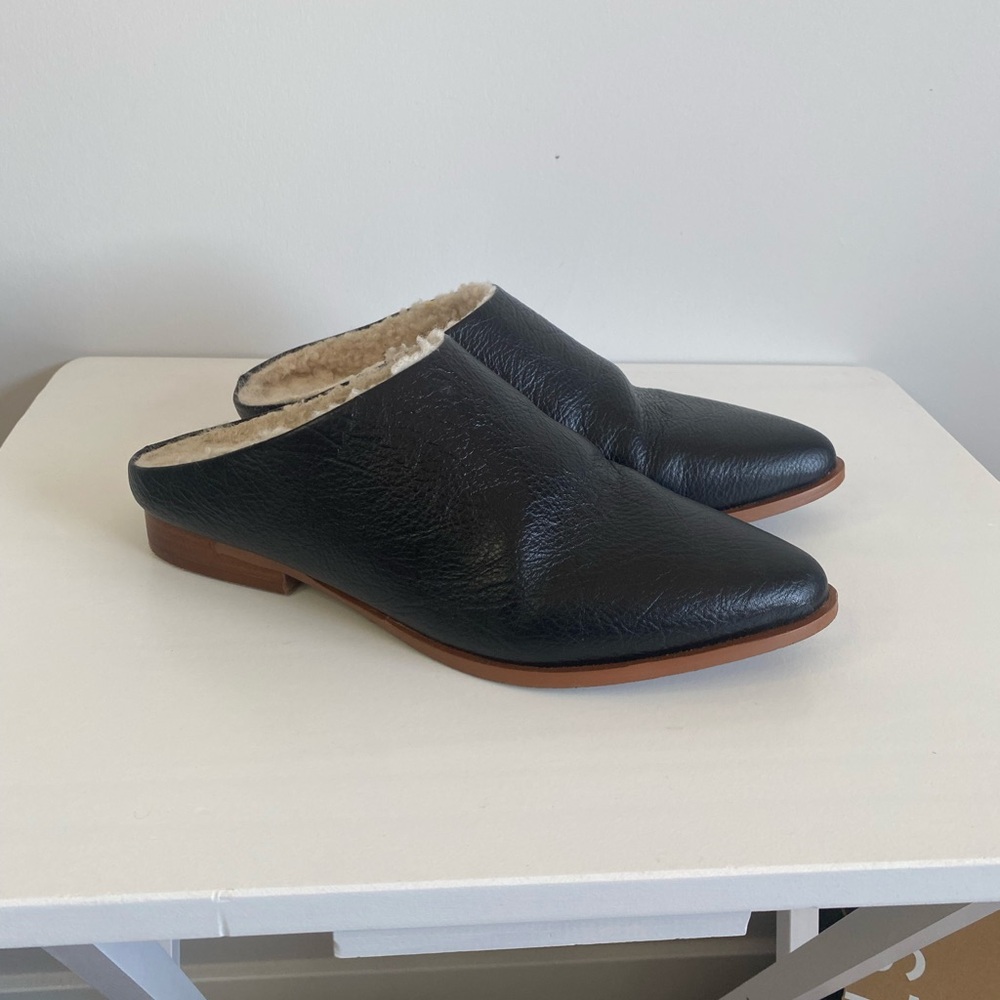 Kelsi Dagger Black Leather Women's Mules